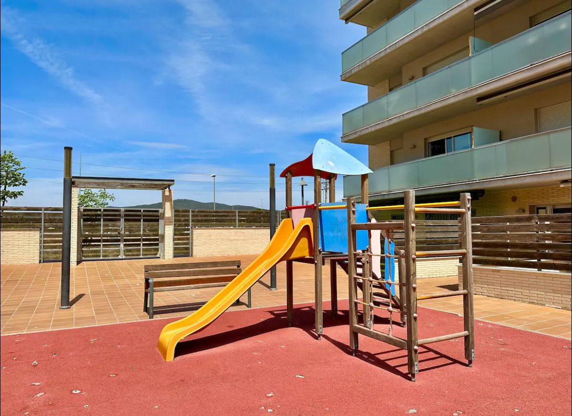 WhatsApp Image 2026-03-14 at 15.40.01