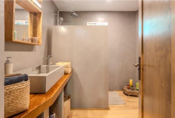 ac01854e-764f-40fd-8c96-45d99add1232