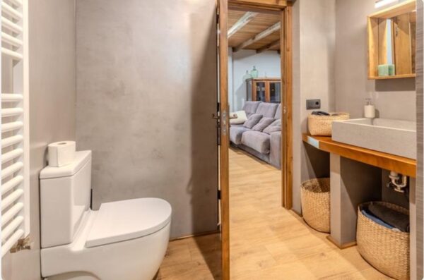 ba7e7539-1f81-48b2-b262-b66e681ee37c